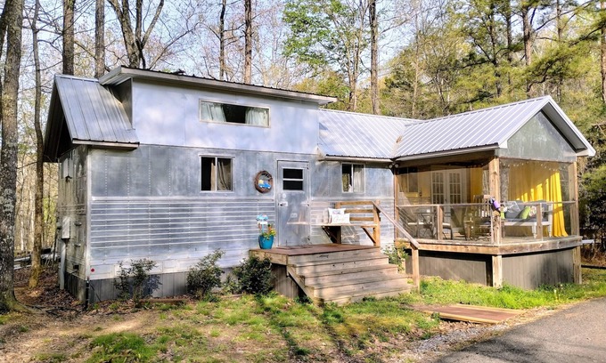 Ashville Cottage | Shiny Tiny -Lake Neely Henry Access