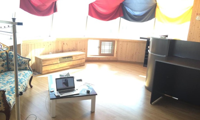 Seongsan House | Shinyang Beach Pension