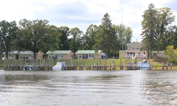 Baudette Cabin | Ship's Wheel Resort