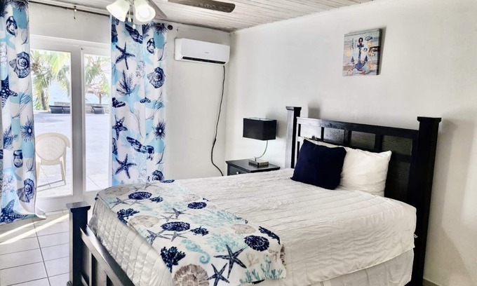 Farmer's Hill Hotel | Shipwreck at Exuma Palms Resort