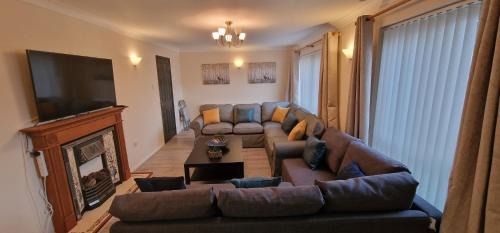 Milton House | Shirley L, Milton, Cambridge, 4 BR House, Newly Refurbished