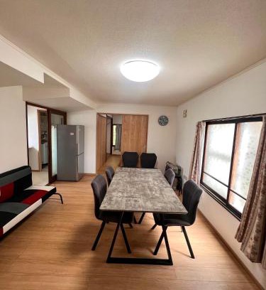 Nishi Apartment | Shiro一軒家