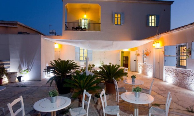 Dherynia House | Shongas Inn