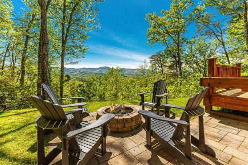 Whittier House | Shooting Star Ridge