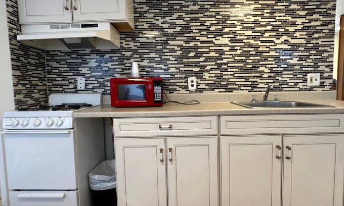 Seaside Heights Apartment | Shore Beach Houses - 41 T Lincoln Avenue