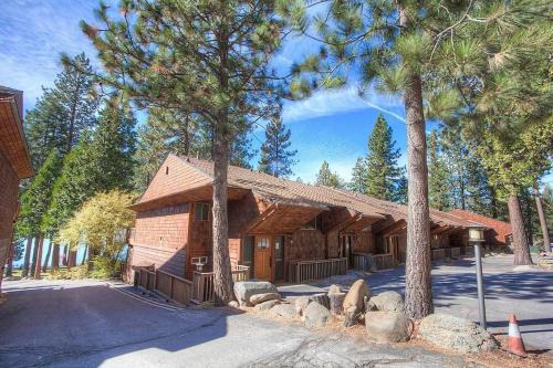 Brockway Apartment | Shore View Serenity home