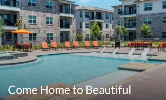 Texas City Apartment | Shoreside Retreat near Galveston w/Pool, Parking & WIFI