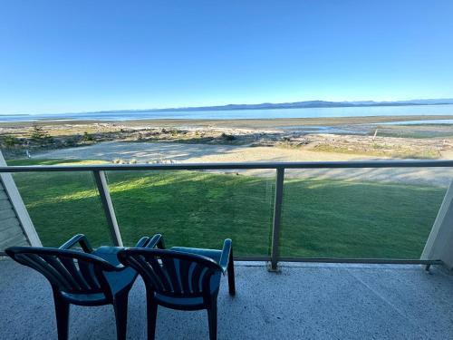 Regional District of Nanaimo Apartment | Shorewater Resort Oceanside Studio with Loft