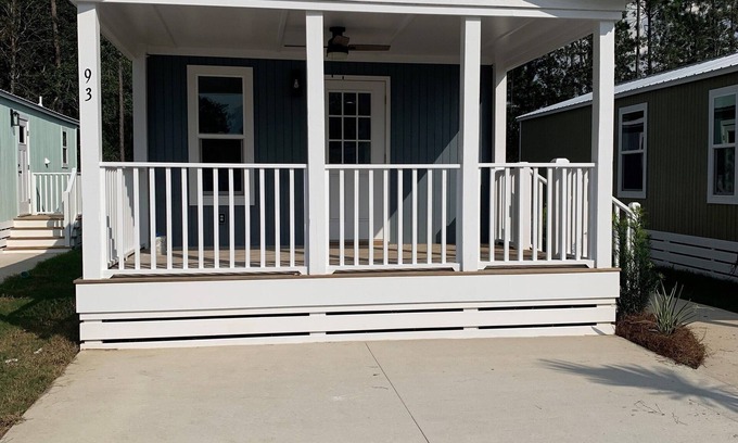Freeport Cottage | Short drive to the beautiful 30-A beaches!nCozy Riverwalk Landing Cottage 2-B