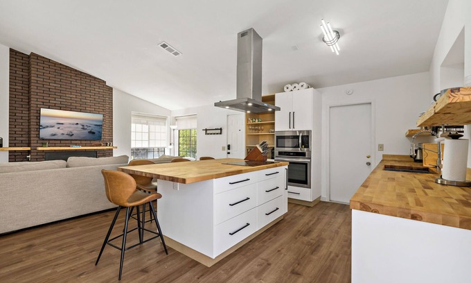 Temecula House | Short-Term Month-to-Month Rental Available!