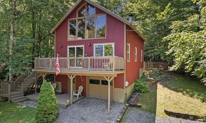 Standish Cottage | SHORT WALK TO A LARGE SANDY BEACH