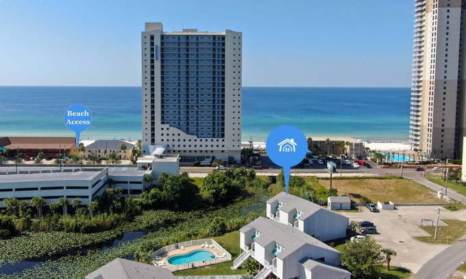 El Centro Beach Condo | Short Walk to the Shore, 2-Story Beach Condo, Community Swimming Pool, Beach Vibes at Lullwater 437