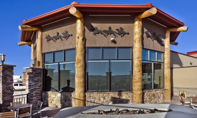 Boulder Flats Hotel | Shoshone Rose Casino & Hotel