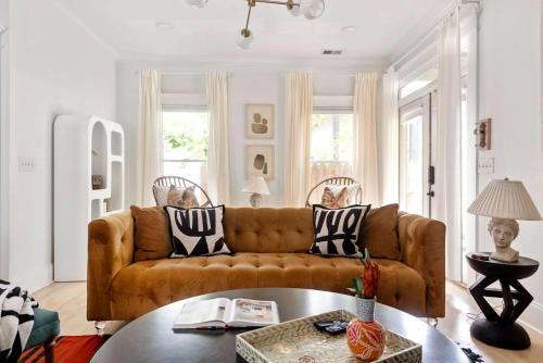 Cabbagetown House | Showstopper