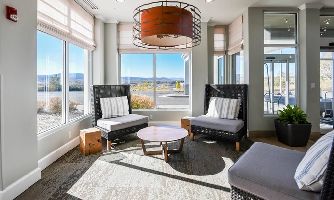 Elko Hotel | Shutters Hotel