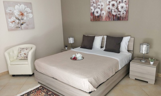 Floridia Apartment | Sicilian Panoramic Apartment (CIR: 19089009C210586)