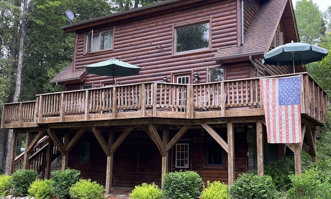 Cheboygan County Cabin | Sidell's Sturgeon River Log Cabin - Bonfire Pit, WiFi, Biking Trails, Rafting