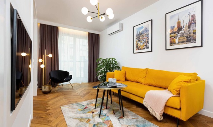 Mirow Apartment | Sienna 65 | Prestigious Apartment | A/C | Terrace