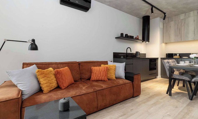 Gdansk City Center Apartment | Sienna Grobla 8A | Stylish Apartment | Balcony