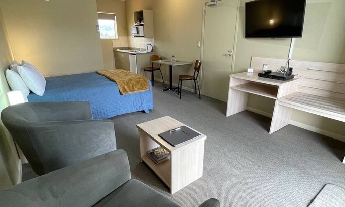 Omarama Hotel | Sierra Motel