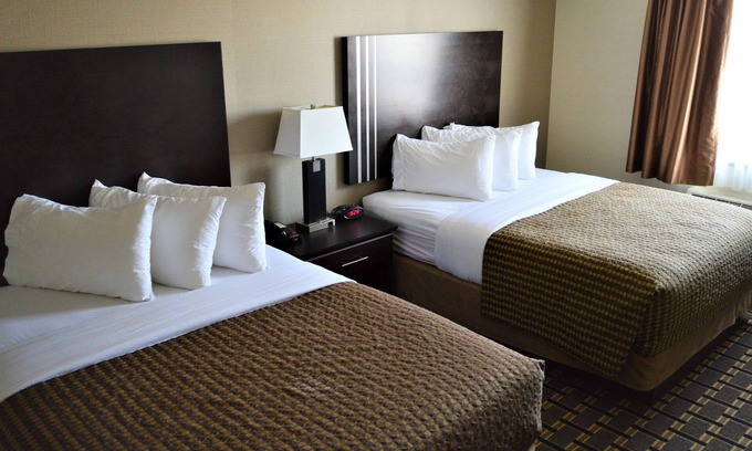 Melville Hotel | Sigma Inn & Suites Melville