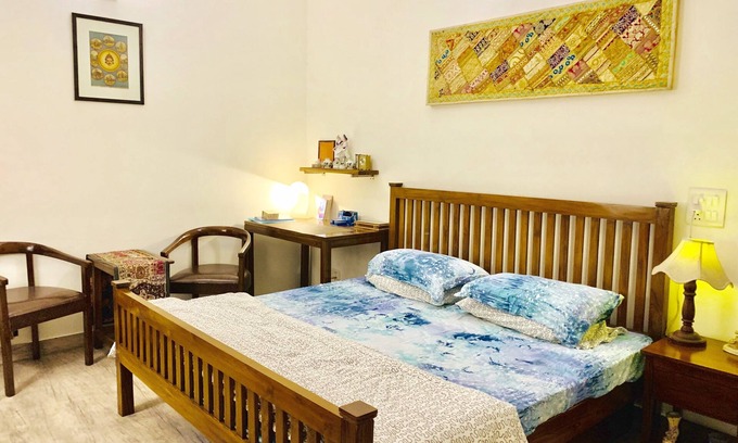 Civil Lines Apartment | Silent Room In The City