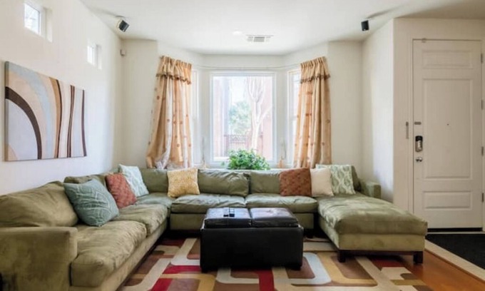 Santa Clara House | Silicon Valley Executive home in Santa Clarann