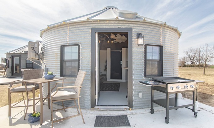 Bell County House | Silo Inn - Spice Bungalow