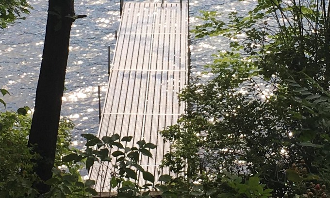 Silver Bay Cottage | Silver Bay Lake George Lakefront. SPECIAL Rent 5 nights, get 6th free. Fall 2023