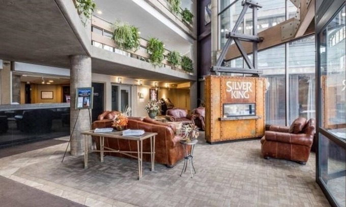 North Park City Condo | Silver King Studio has it ALL!