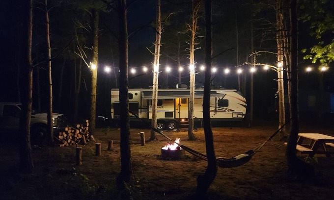 Mears House | Silver Lake Sand Dunes OUTBACK