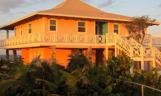 Great Harbour Cay House | Silver Lining - Beautiful Beachfront Bahamas Home. Experience your peace.