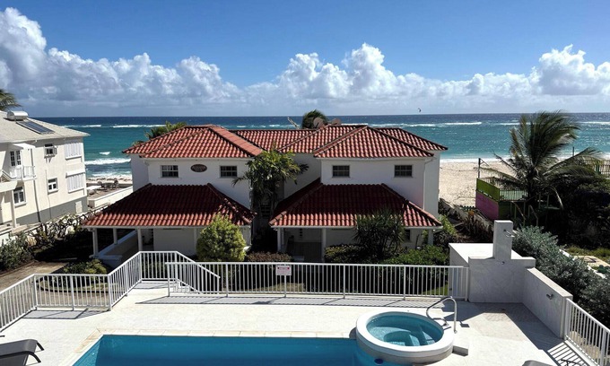 Silver Sands Villa | Silver Sands Beach Villas are great for family-friendly activities