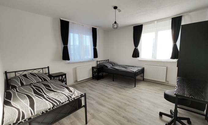 Sindelfingen Apartment | Silver-Star by Star Aparts - 24h Self Check-in
