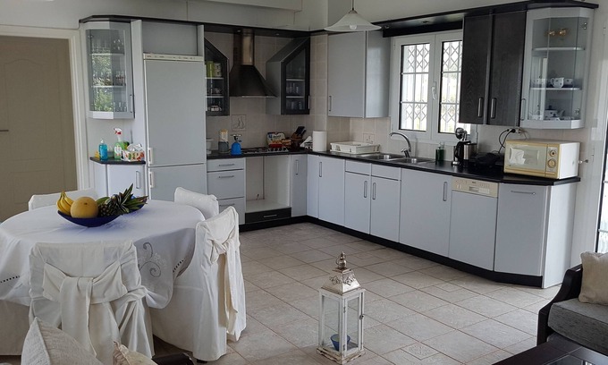 Stylida Villa | Silver Villa Raches