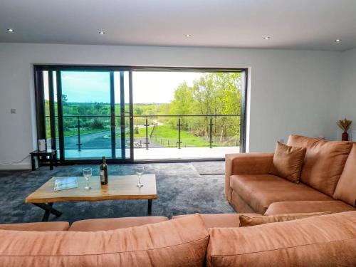 Frizington House | Silverbirch Cottage - 3 Bedrooms - Sleeps 6