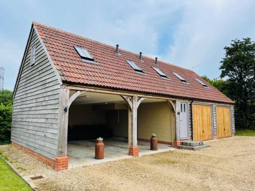 Frome House | Silverwood Coach House, with pre booked use of Indoor Swimming Pool
