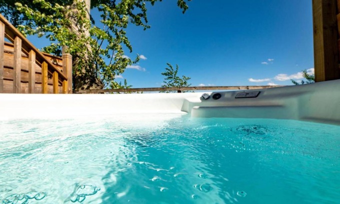Perth Cabin | Silverwood Luxury Lodge Resort