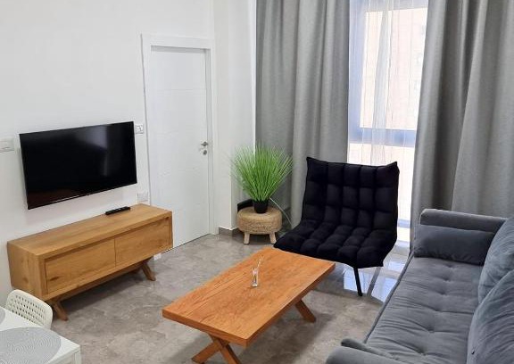 Ashdod Apartment | Sima Suite