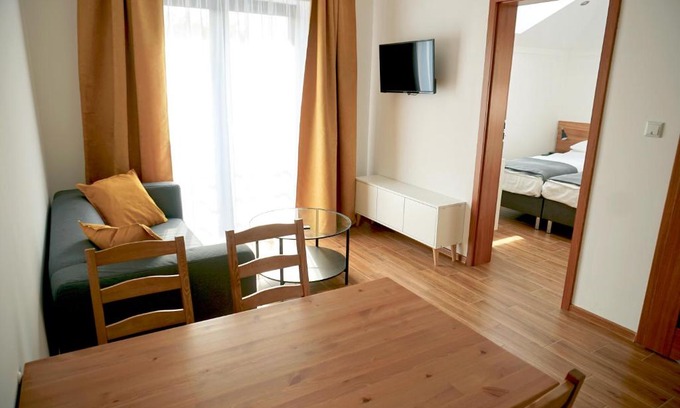 Czeladz Bed & Breakfast | Simar