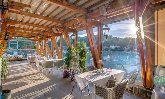 Ramnicu Valcea Hotel | Simfonia Boutique Hotel