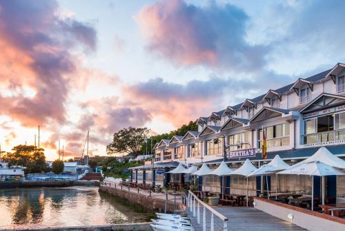 Simon's Town Hotel | Simon's Town Quayside Hotel