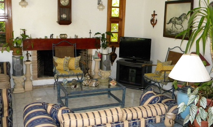 Maldonado House | SIMPÁTICA HOUSE OF 2 BEDROOMS 7 BLOCKS FROM THE BEACH MANSA