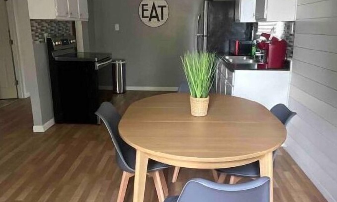 Jackson Apartment | Simply Jackson