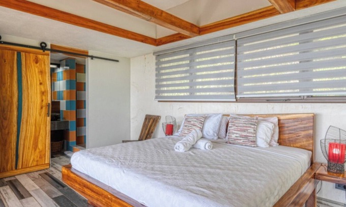 Ballena Villa | Simply Spectacular Luxury Ocean View Villa!
