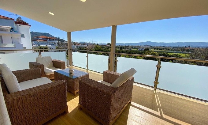 Kremasti Apartment | SimplyCity Homestay Apartment 1