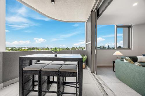 East Brisbane Apartment | Sinclair Apartments - Free Secure Parking