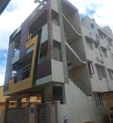 Khattalwada House | Single Bedroom Full independent house walkable distance to Dasarahalli Metro