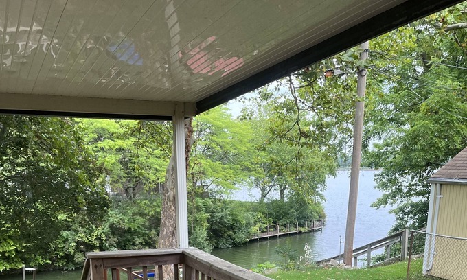 Belleville House | Single family home fully free Wi-Fi