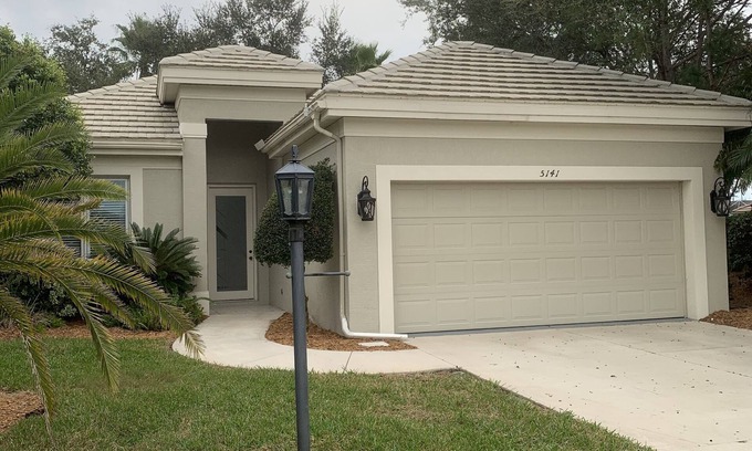 Braden River House | Single home gated community